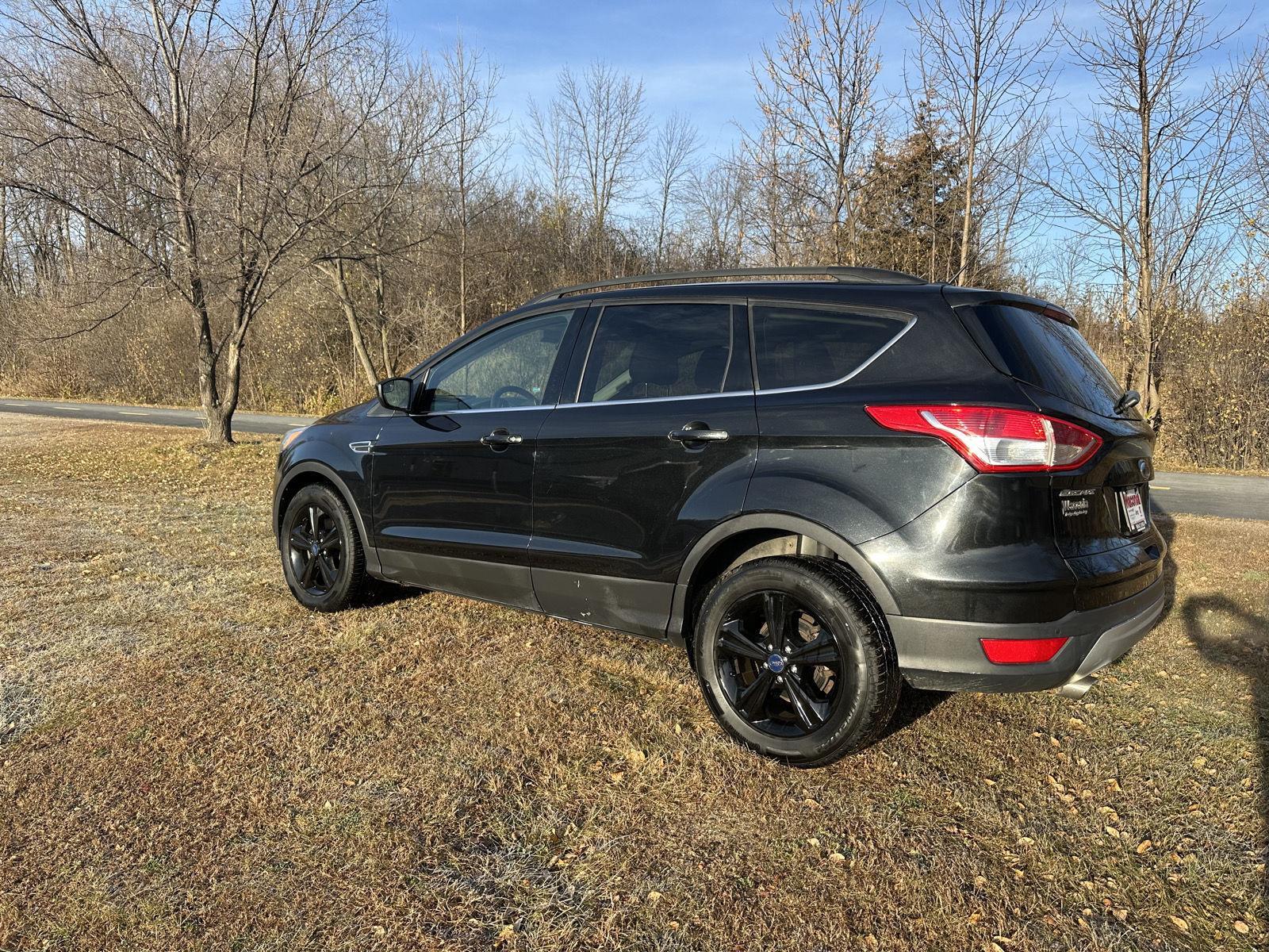Used 2015 Ford Escape SE with VIN 1FMCU0G93FUC87336 for sale in Waconia, Minnesota