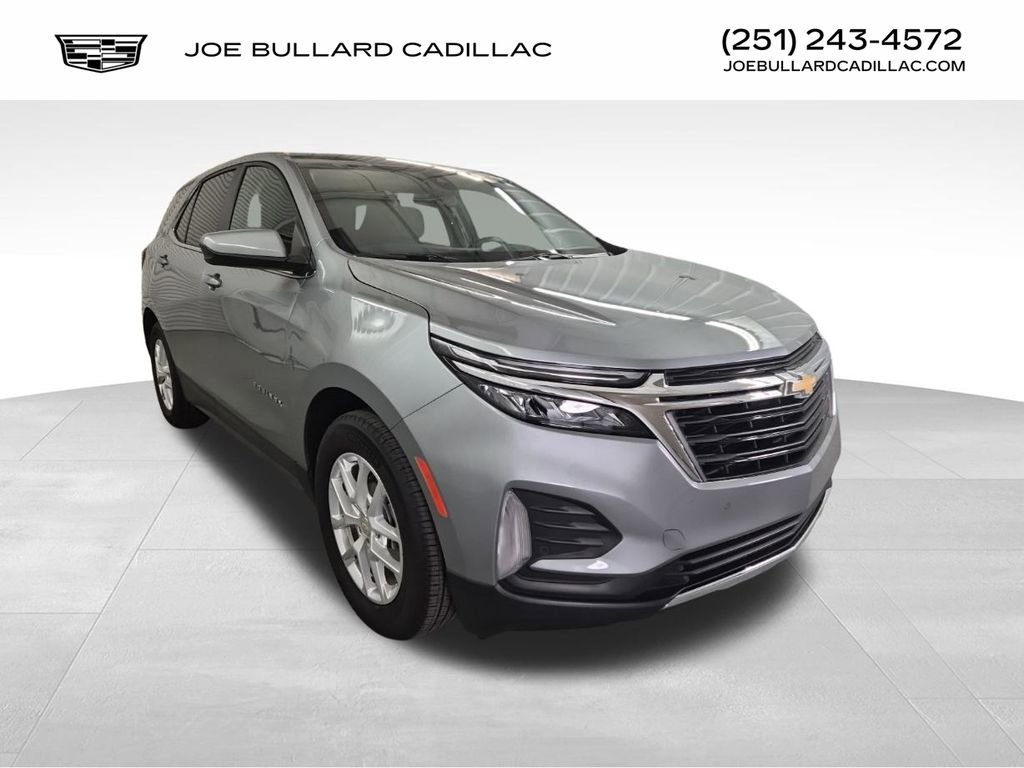 2024 Chevrolet Equinox LT's photo