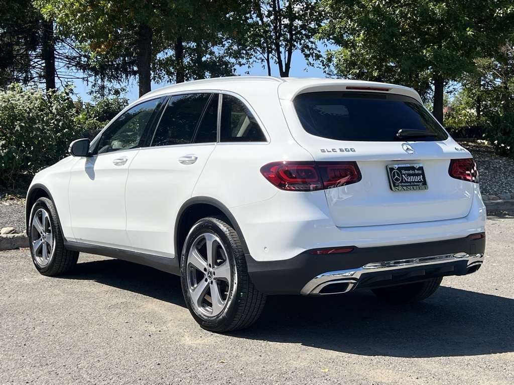 2022 Mercedes Benz GLC 300 4MATIC photo 4