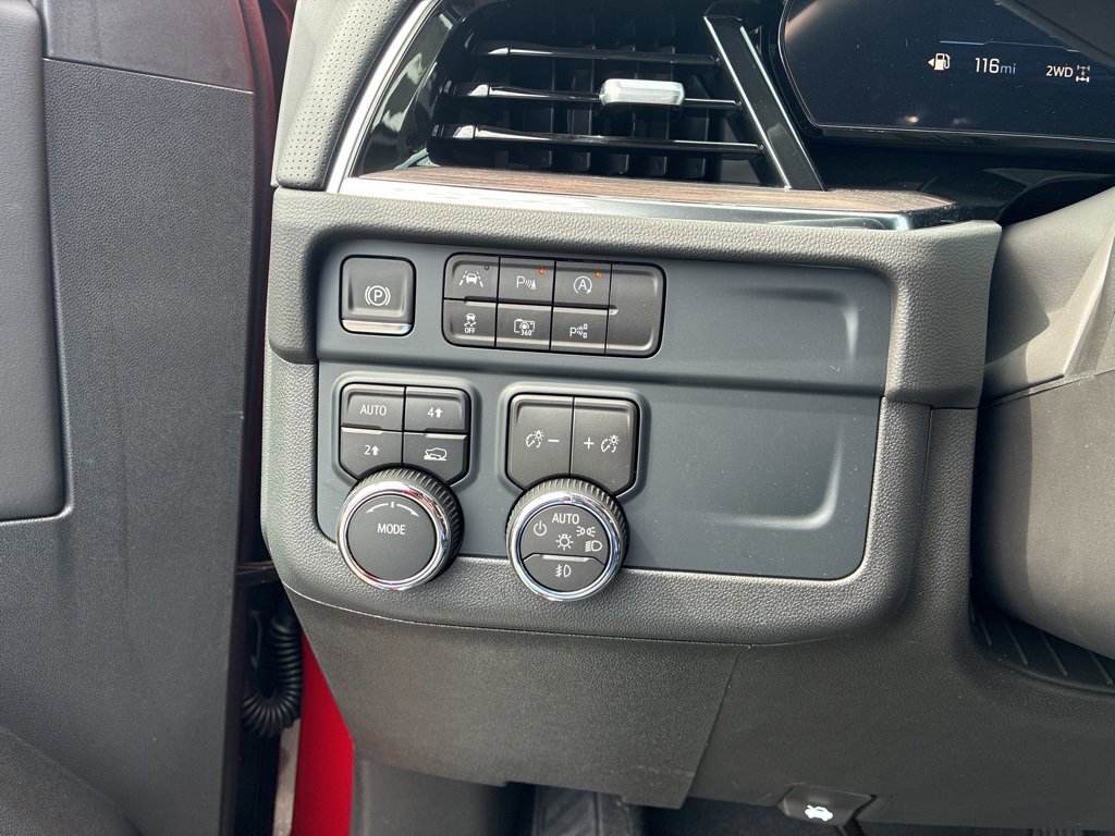 2025 Chevrolet Tahoe Premier photo 12