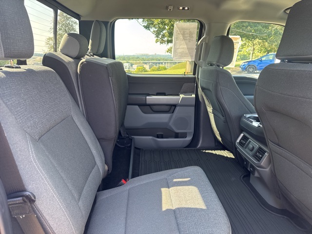 2024 Ford F-150 XLT photo 11