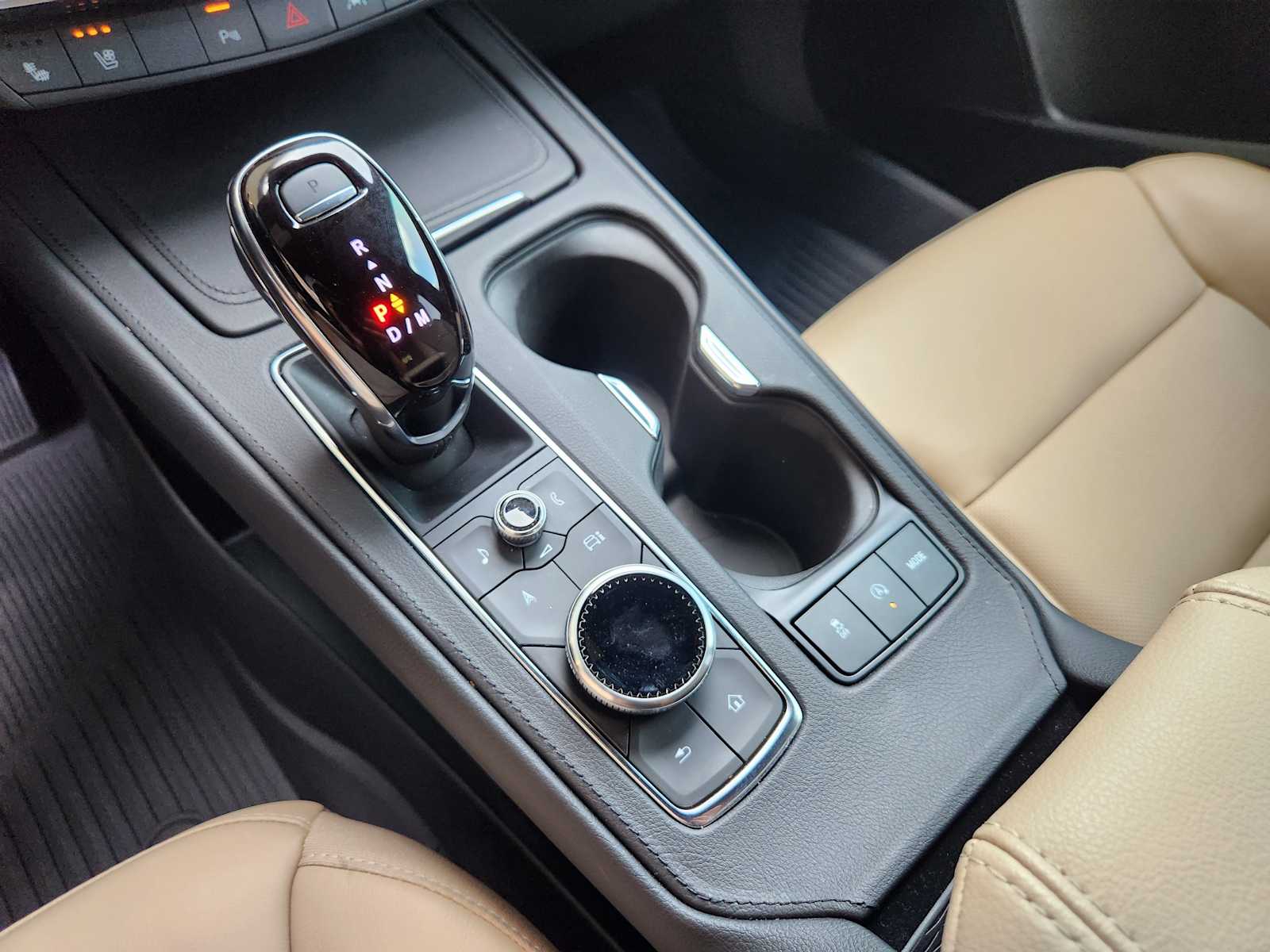 2025 Cadillac XT4 Premium Luxury photo 14