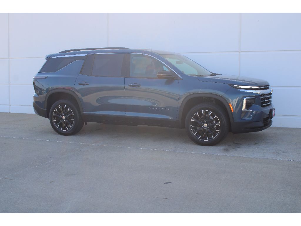 2026 Chevrolet Traverse photo 7