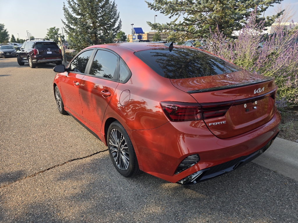 2023 Kia Forte GT-Line photo 3