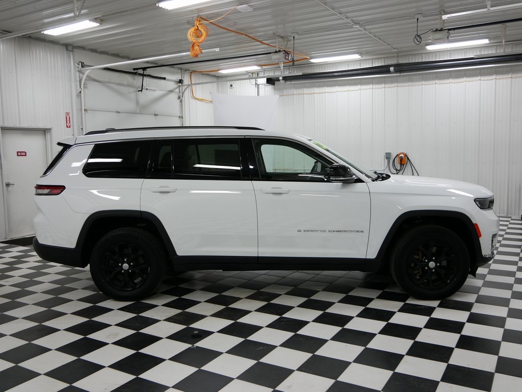 Used 2022 Jeep Grand Cherokee L Limited with VIN 1C4RJKBG4N8623625 for sale in Rochester, Minnesota