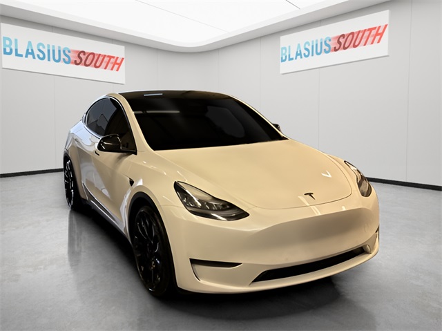 2021 Tesla Model Y Performance's photo