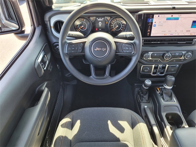 2025 Jeep Gladiator Sport photo 14