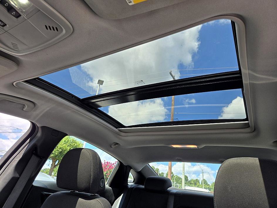 2024 Chevrolet Malibu 1LT photo 10