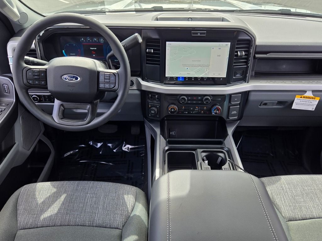 2026 Ford F-350 photo 15