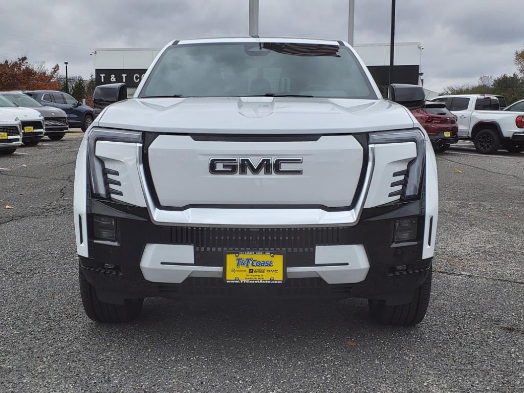 2025 Gmc Sierra EV Denali photo 2