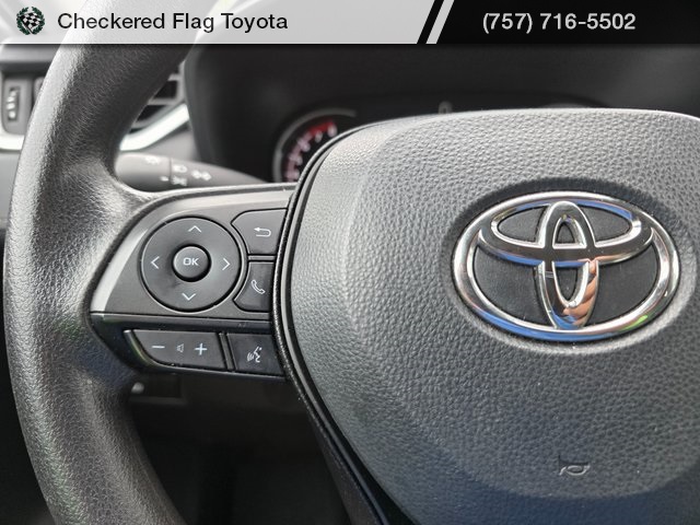 2024 Toyota RAV4 LE photo 9