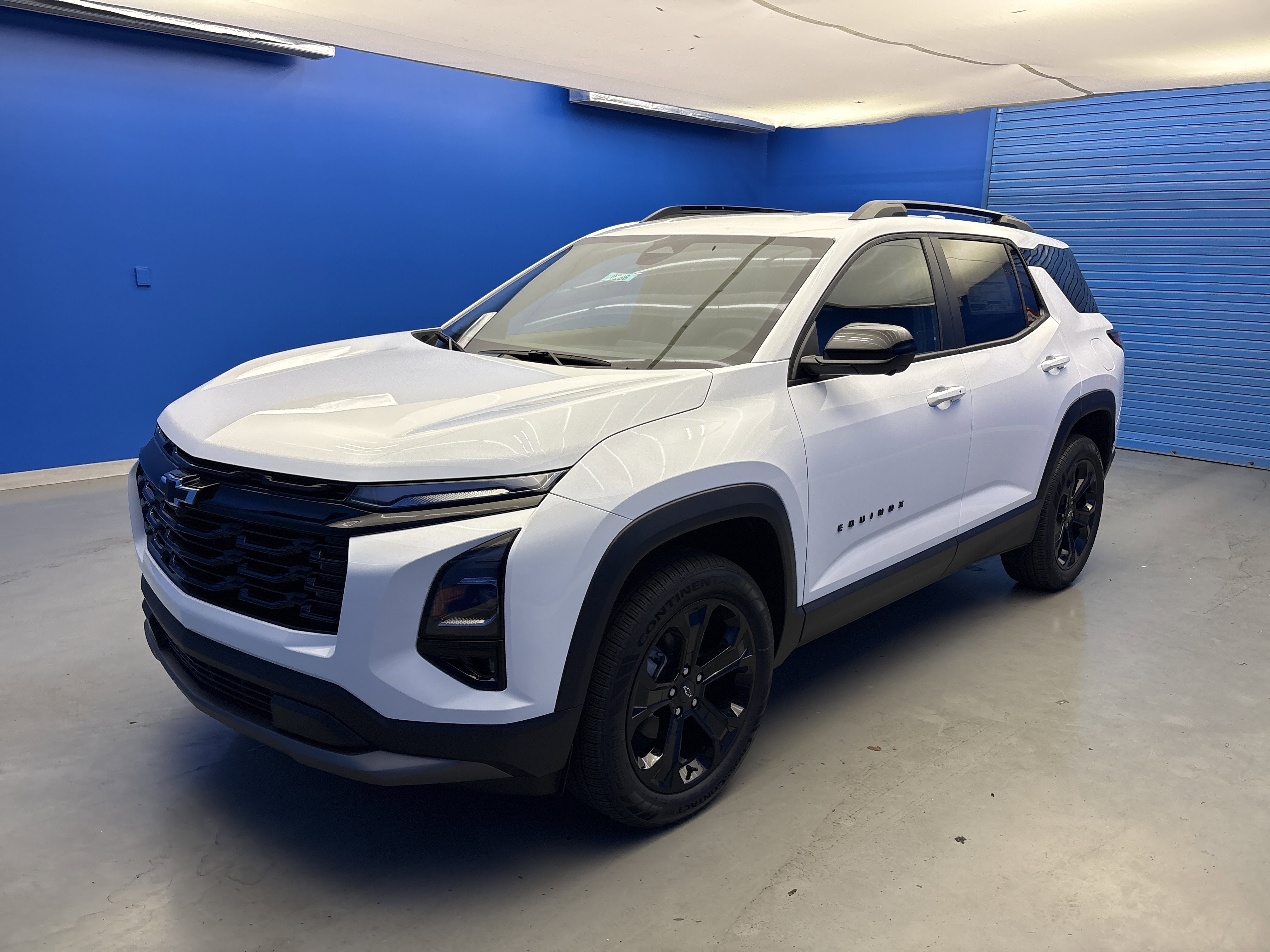 2026 Chevrolet Equinox LT photo 3