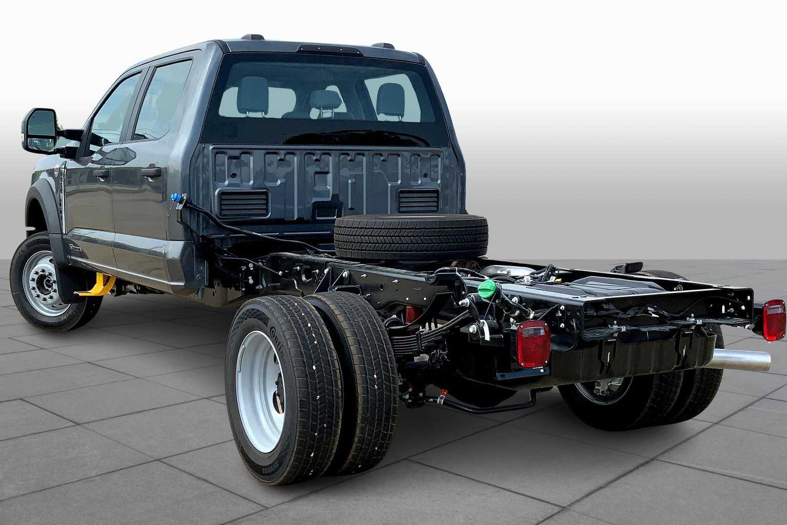 2026 Ford F-450 XL photo 12