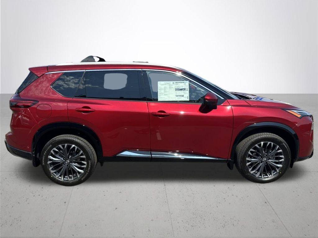 2026 Nissan Rogue Platinum photo 6