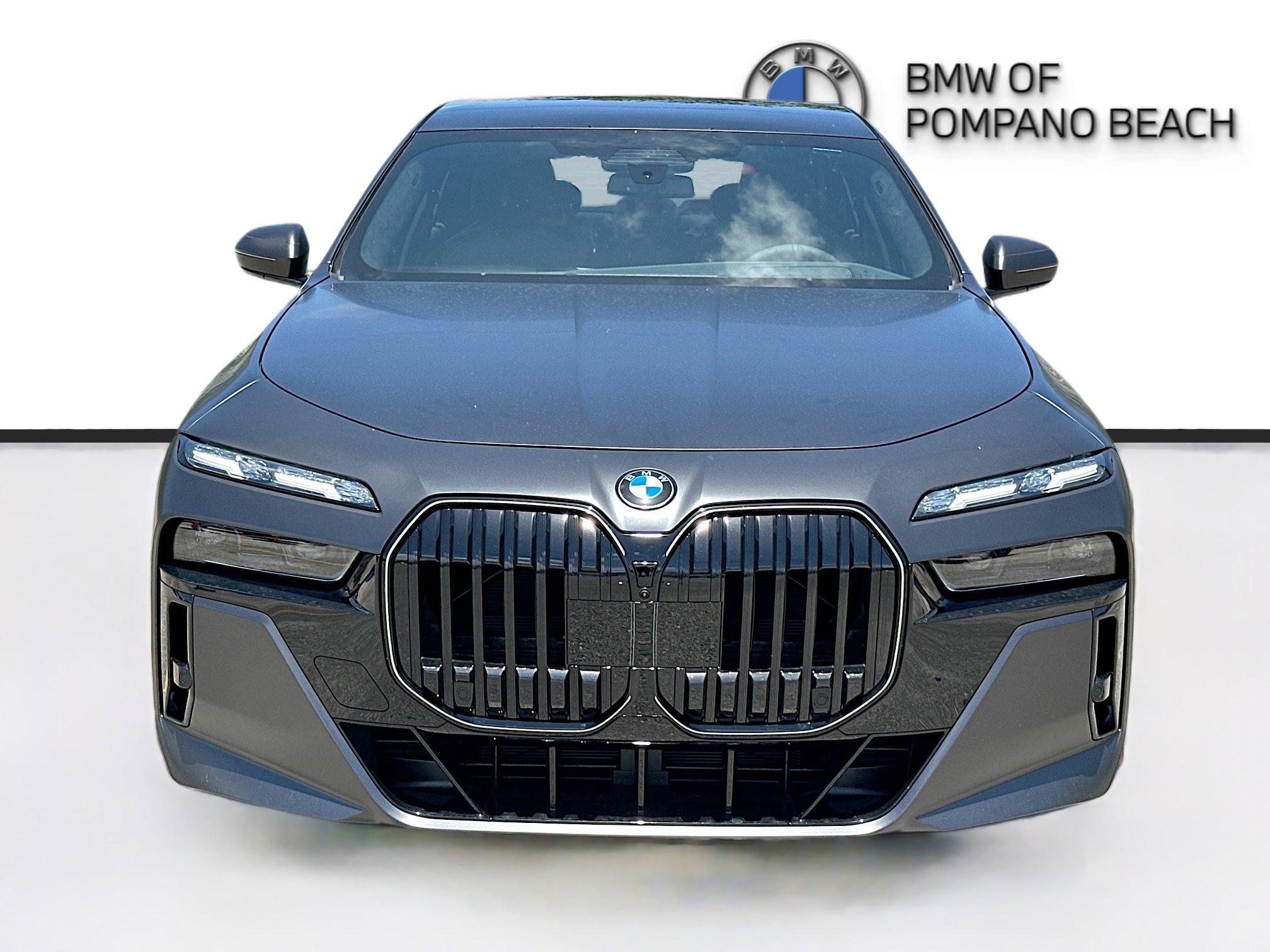 2025 Bmw 740i photo 2