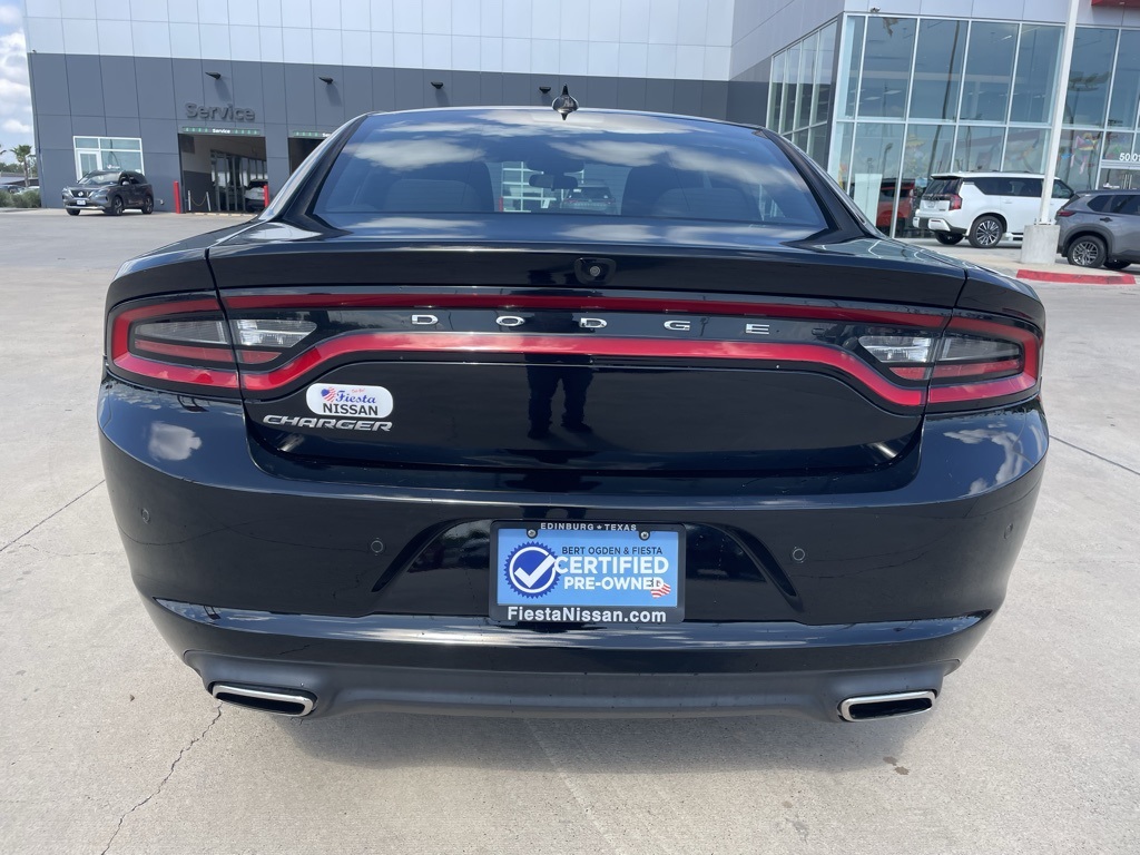 2023 Dodge Charger SXT photo 4