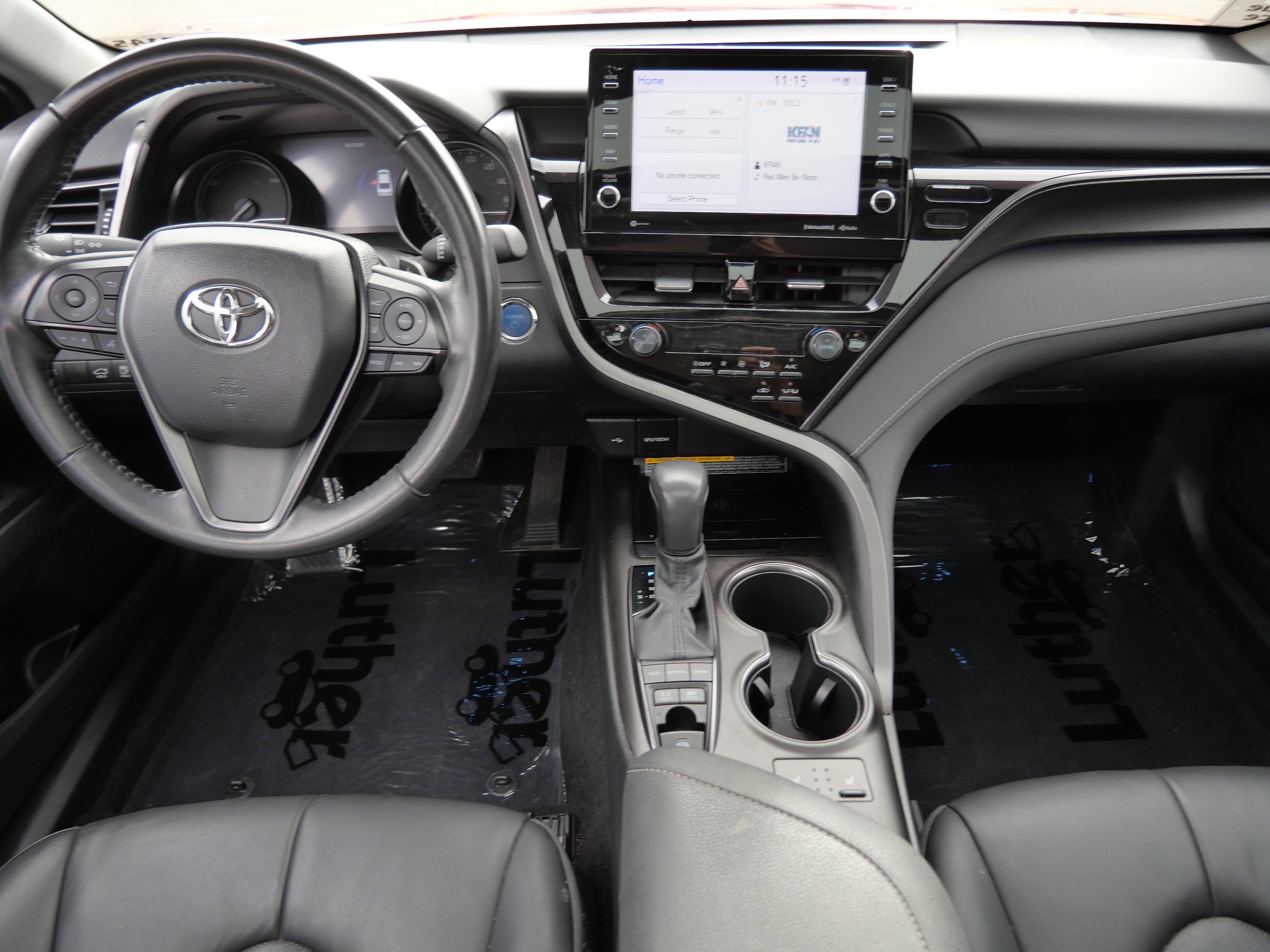2021 Toyota Camry XSE photo 10