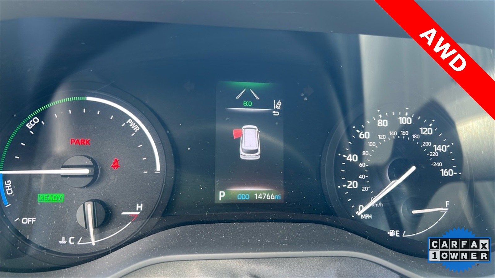 2024 Toyota Sienna XSE photo 3