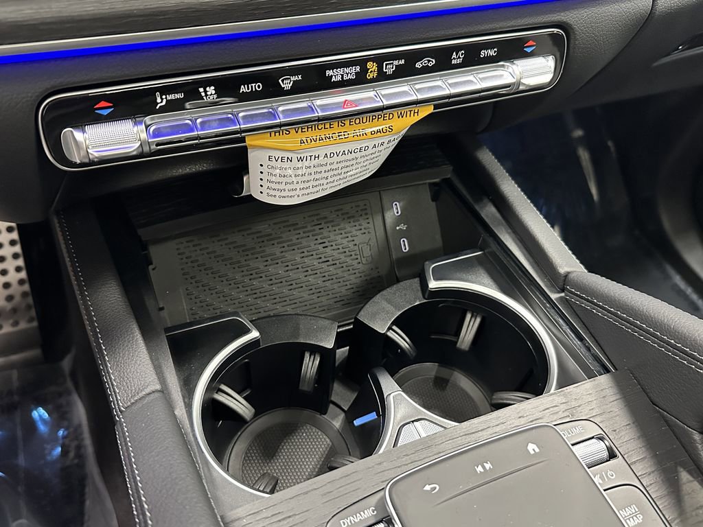 2026 Mercedes Benz GLS 450 4MATIC photo 32