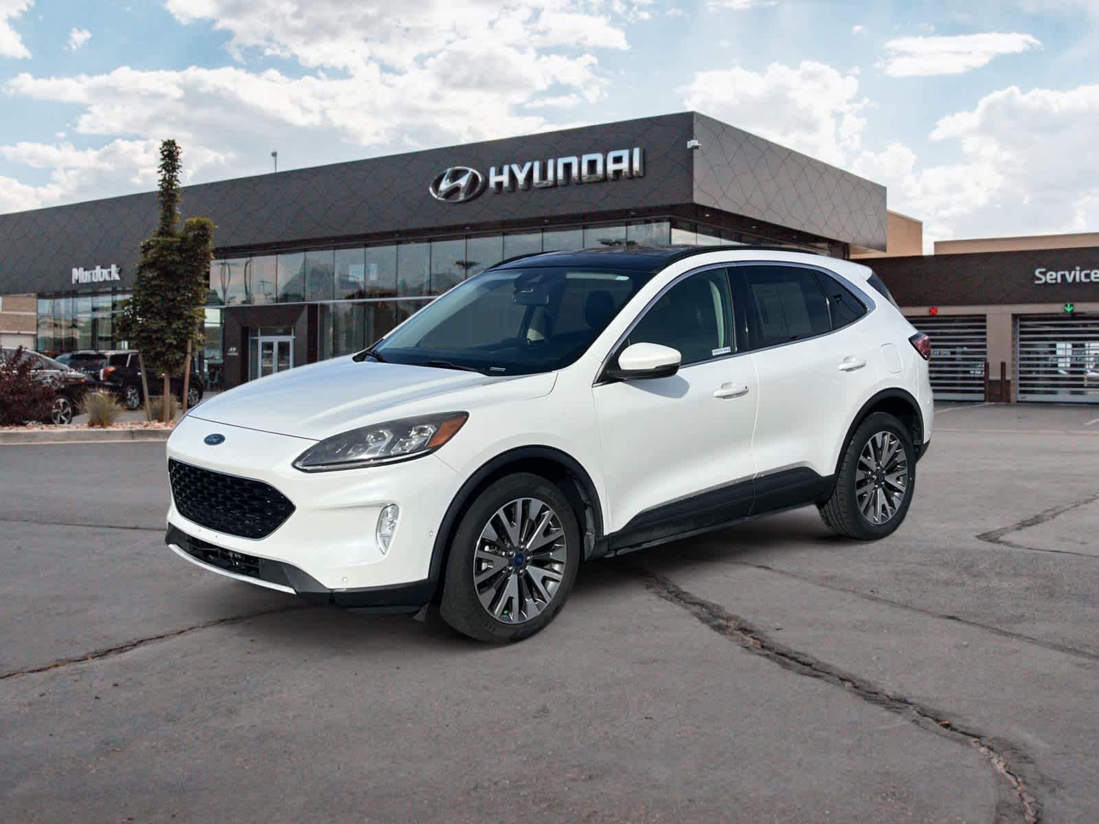 2020 Ford Escape Titanium's photo