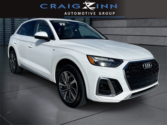 2022 Audi Q5 Premium's photo