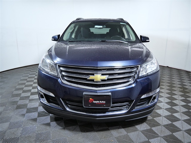 2015 Chevrolet Traverse 1LT photo 3