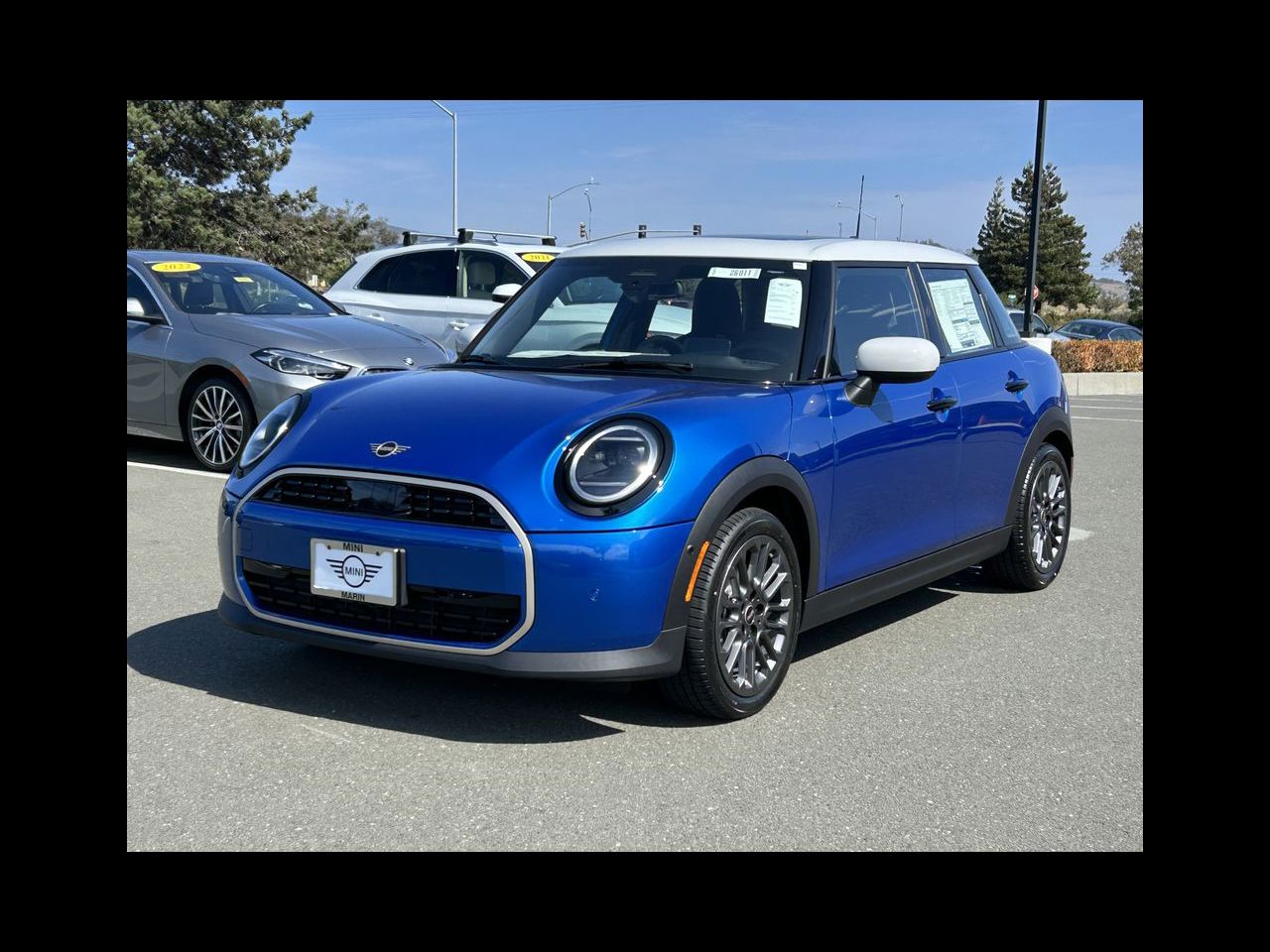 2026 MINI Hardtop 4 Door's photo