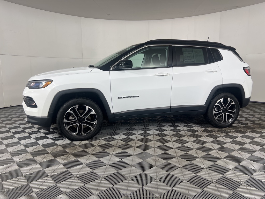 2022 Jeep Compass Limited photo 4