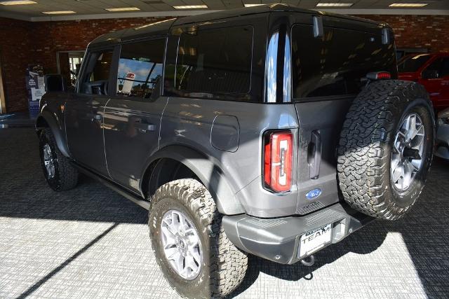 2025 Ford Bronco Badlands photo 9