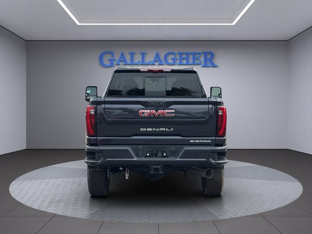 2026 Gmc Sierra 2500 HD Denali photo 4