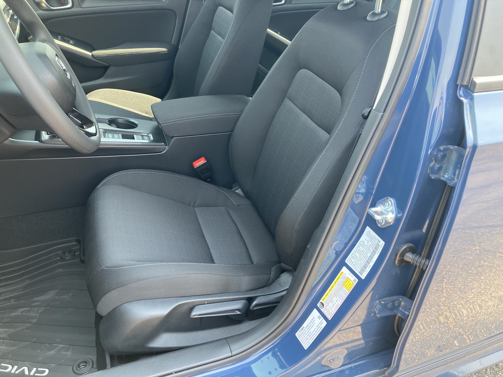 2025 Honda Civic LX photo 29