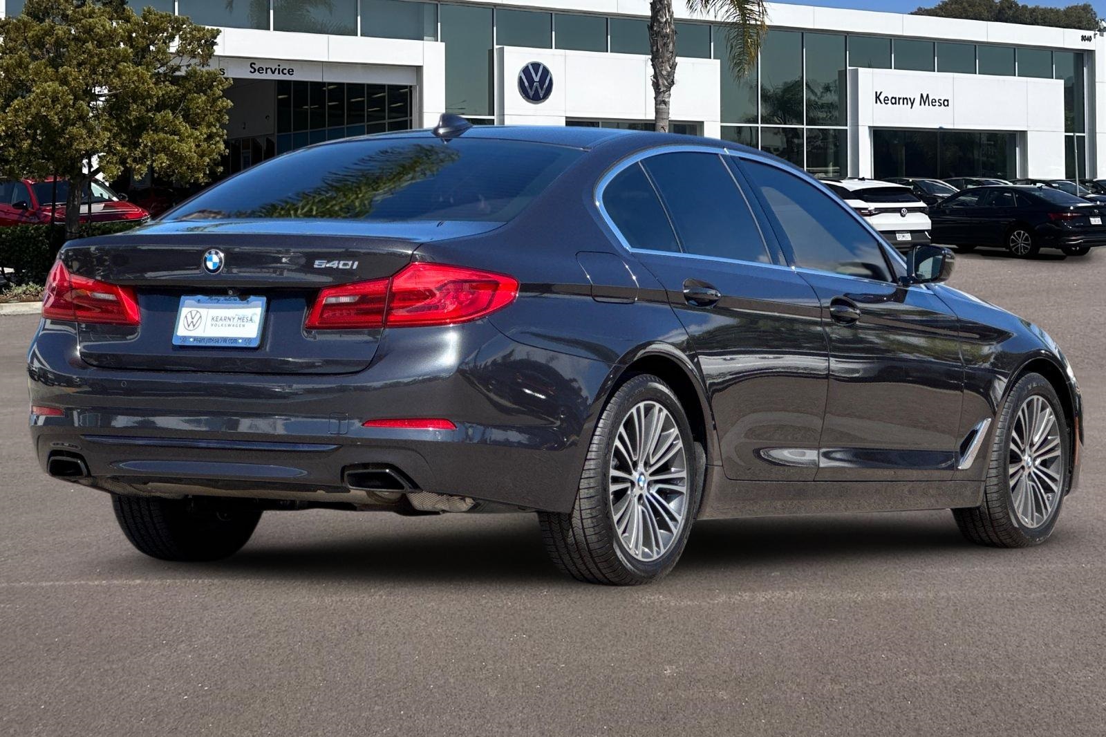 2019 Bmw 540i Sedan photo 4
