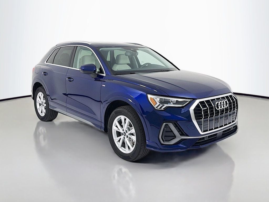 2025 Audi Q3 S Line Premium Plus's photo