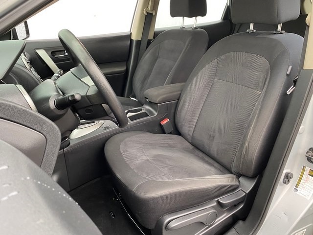 2015 Nissan Rogue Select S photo 15