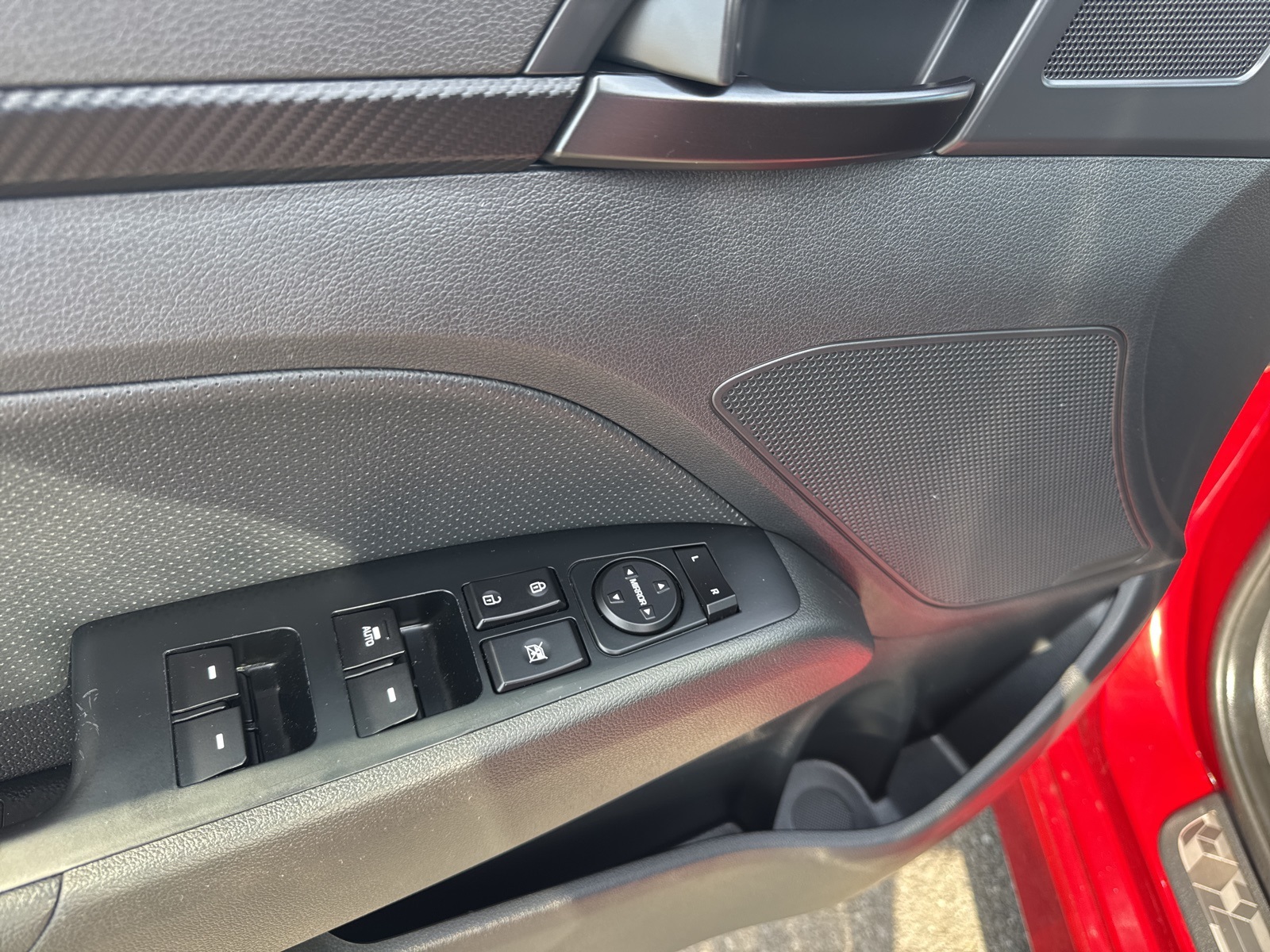 2019 Hyundai Elantra Sport photo 20
