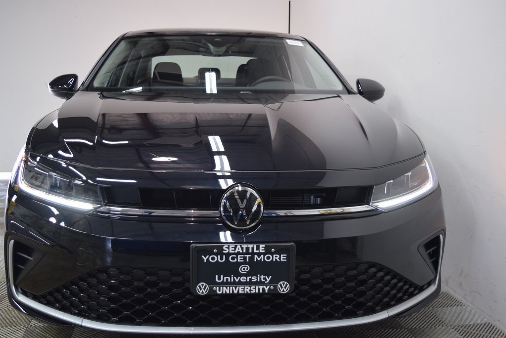 2025 Volkswagen Jetta SE photo 2