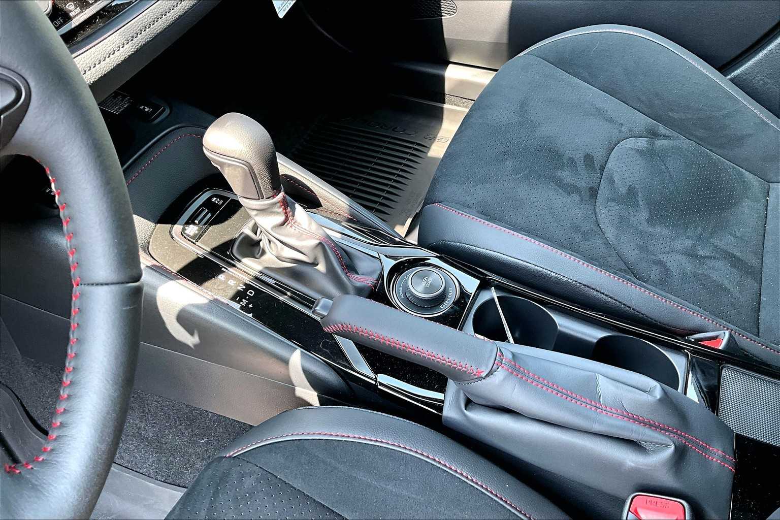 2025 Toyota Corolla GR Premium Plus photo 7