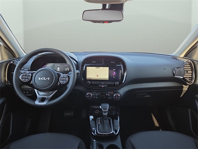 2025 Kia Soul S photo 2