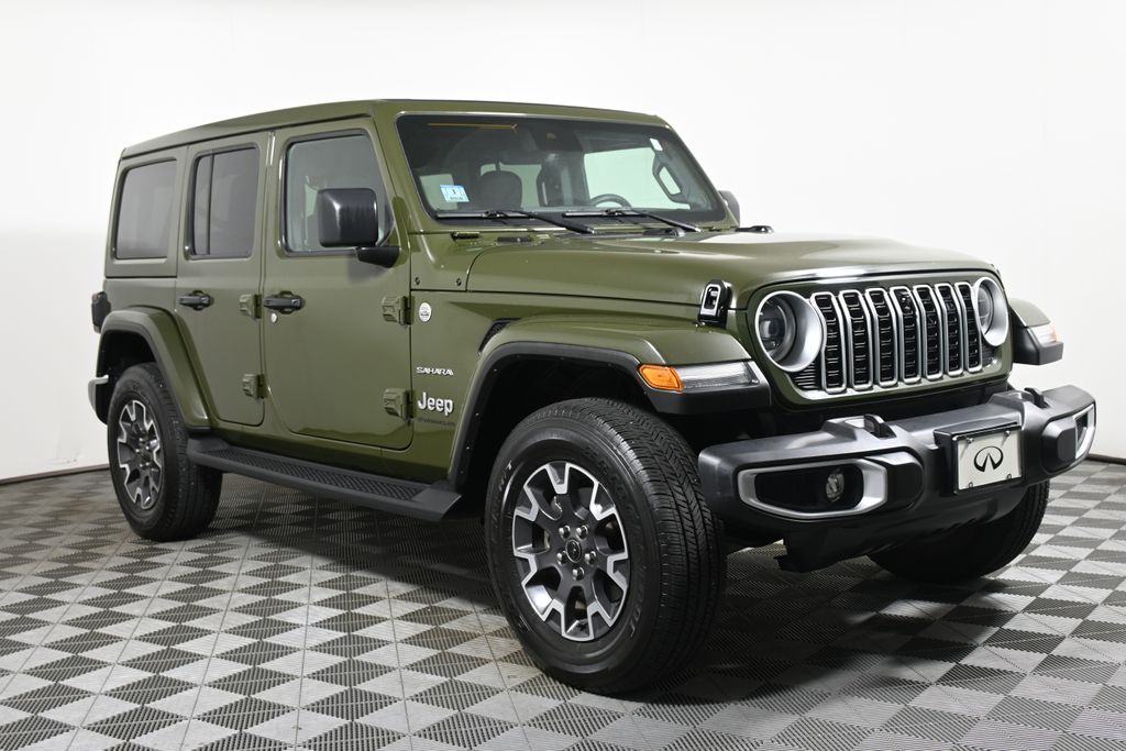 2024 Jeep Wrangler Sahara photo 8