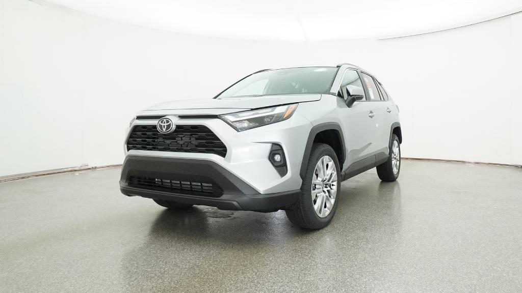 2025 Toyota RAV4 XLE Premium photo 4