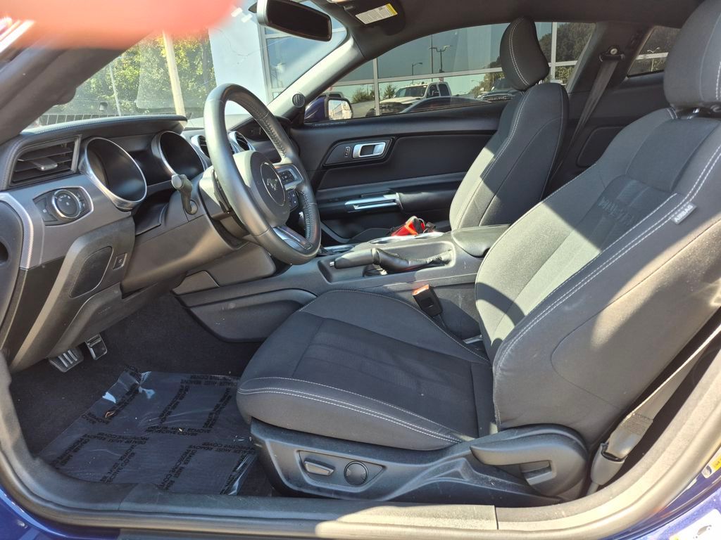 2020 Ford Mustang GT photo 2