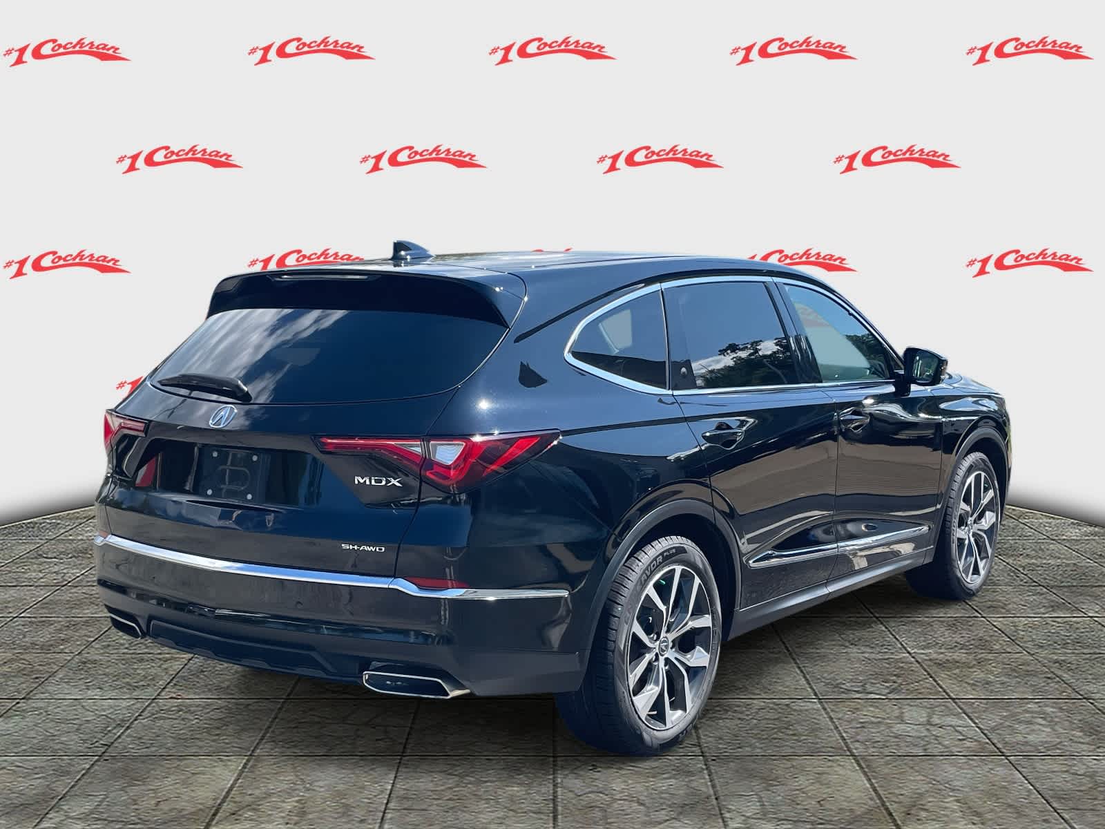 2022 Acura MDX Technology SH-AWD photo 3