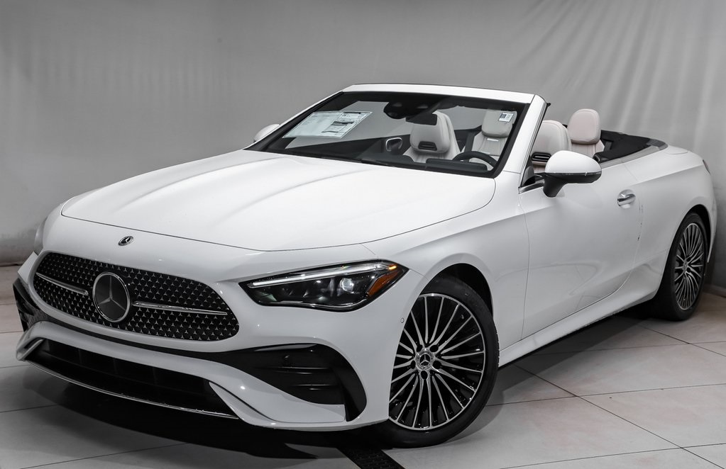 2026 Mercedes-Benz CLE CLE 300's photo