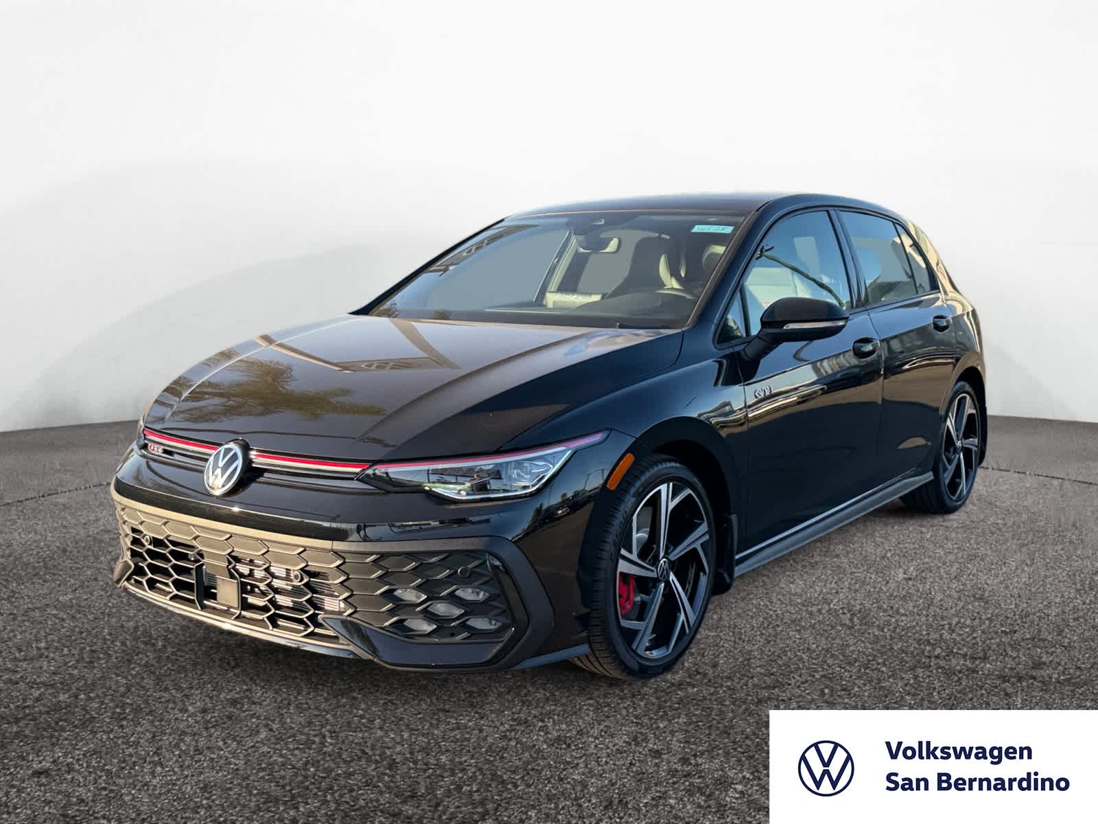 2025 Volkswagen Golf GTI SE's photo