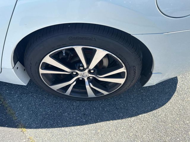 2018 Nissan Maxima Platinum photo 11