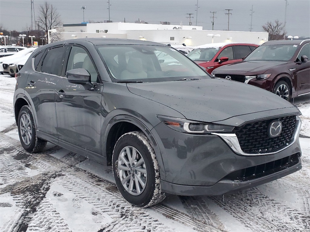 2025 Mazda CX-5 2.5 S Preferred photo 2