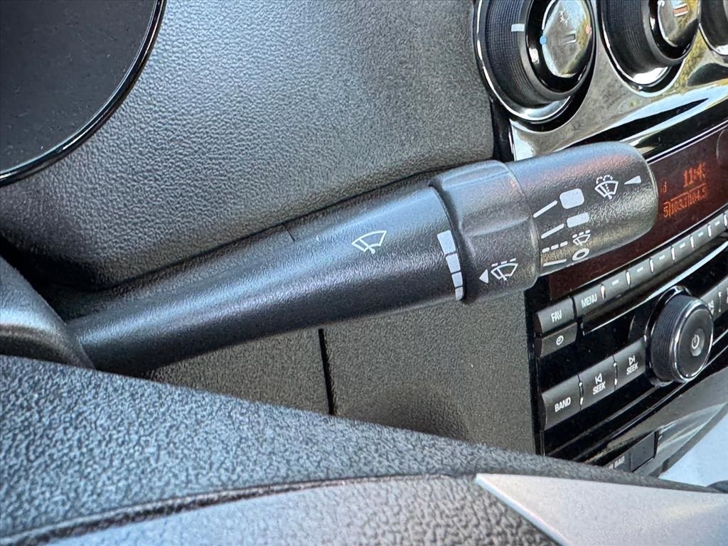 2007 Saturn Sky Base photo 19