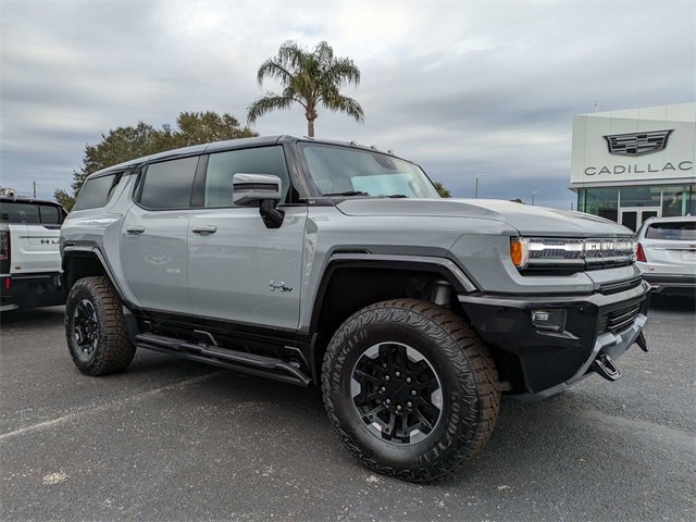 2025 Gmc Hummer EV photo 2