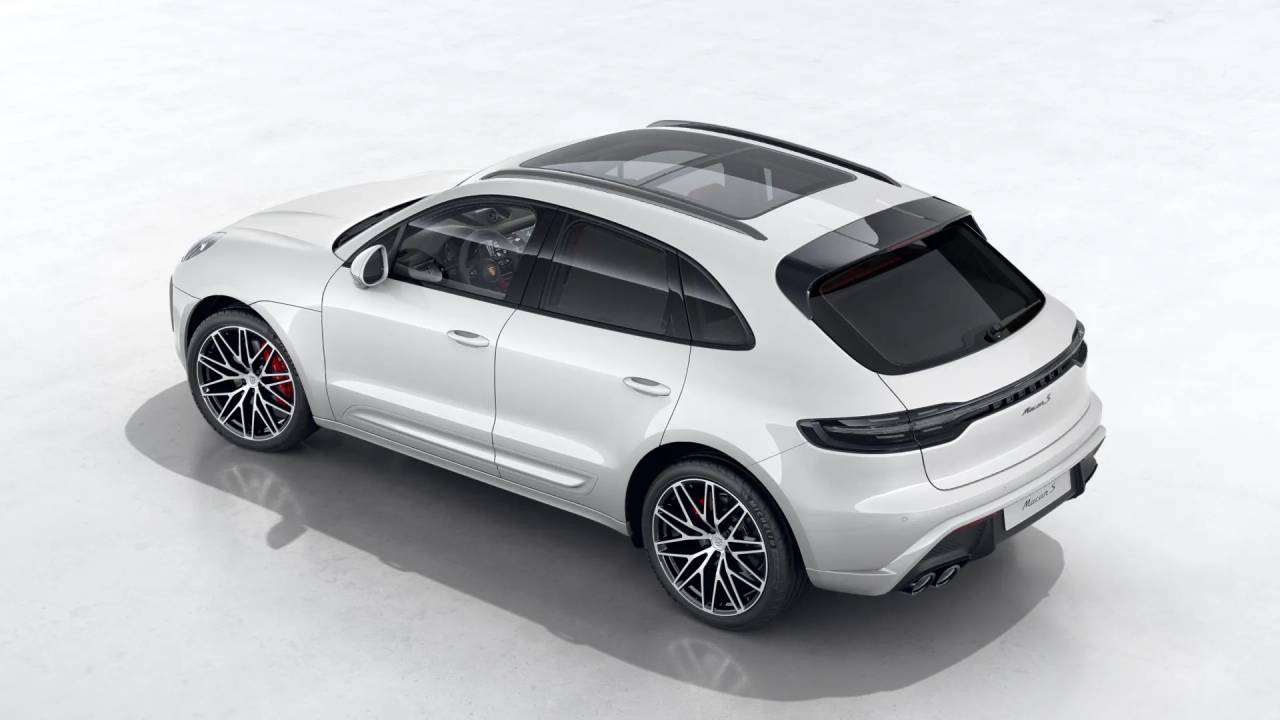 2026 Porsche Macan S photo 4