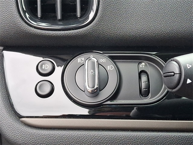 2023 Mini Cooper S ALL4 photo 24